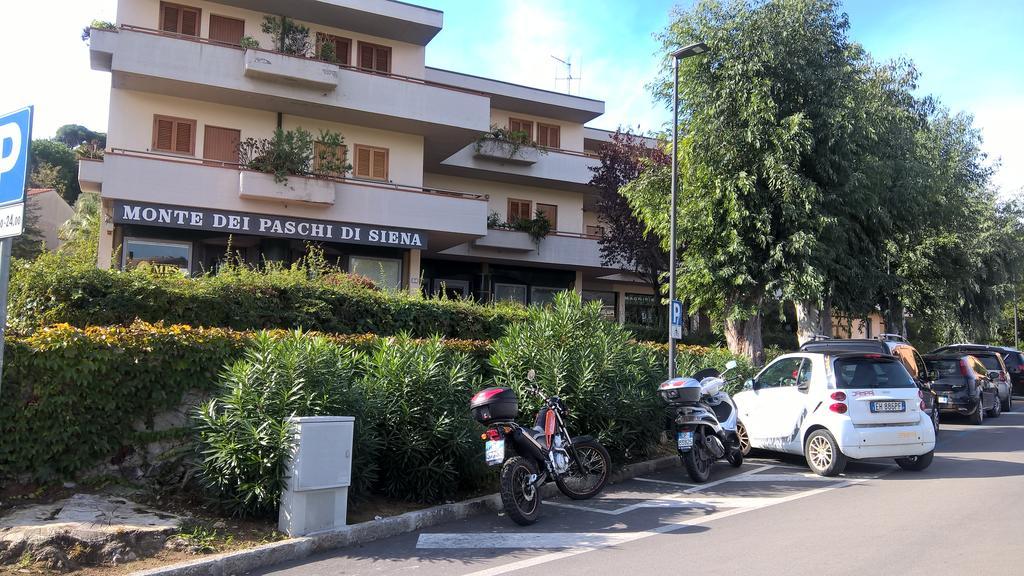 Porto Azzuro Apartment 6 Beds Porto Azzurro Bilik gambar